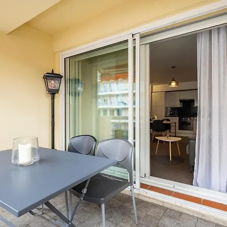 2room With Ac, 3 Min To The Beach, Small Garage * アンティーブ