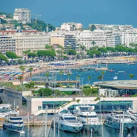 Daire 2room With Ac, 3 Min To The Beach, Small Garage