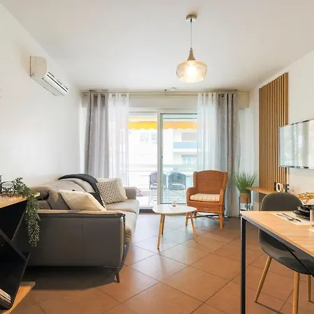 Апартаменты 2room With Ac, 3 Min To The Beach, Small Garage Антиб