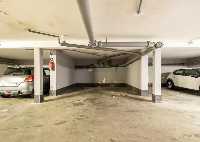 2room With Ac, 3 Min To The Beach, Small Garage Antibes