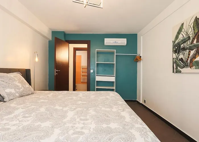 Apartamento 2room With Ac, 3 Min To The Beach, Small Garage