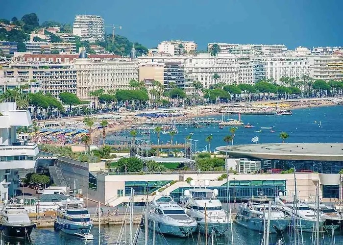 Lejlighed 2room With Ac, 3 Min To The Beach, Small Garage