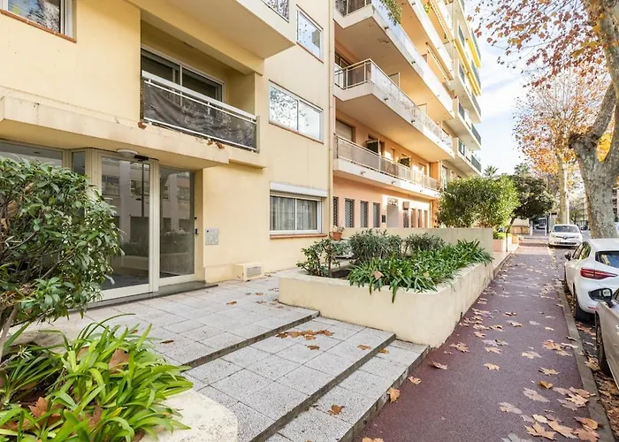 Lejlighed 2room With Ac, 3 Min To The Beach, Small Garage *